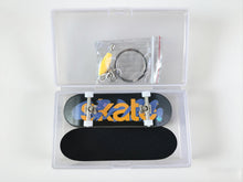 Load image into Gallery viewer, skate. Fingerboard and Keychain
