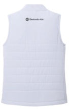 Load image into Gallery viewer, Travis M. Women's Bay Vest

